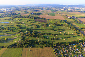 Luftaufnahme von Golfplatz Heddesheim Gut Neuzenhof im Bundesland Baden-Württemberg, Deutschland