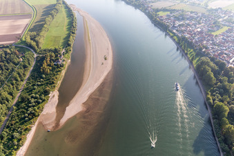 Ortsteil Rheindürkheim in Worms im Bundesland Rheinland-Pfalz, Deutschland aus der Luft