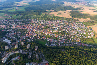 Luftbild von Eisingen von Südwesten im Bundesland Baden-Württemberg, Deutschland