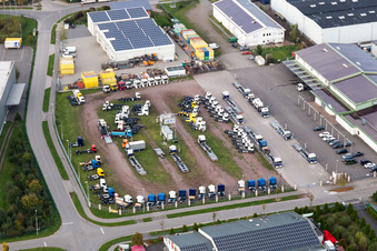 Disco-Parkplatz im Gewerbegebiet Horst im Ortsteil Minderslachen in Kandel im Bundesland Rheinland-Pfalz, Deutschland