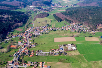 Schrägluftbild von Ortsteil Affolterbach in Wald-Michelbach im Bundesland Hessen, Deutschland
