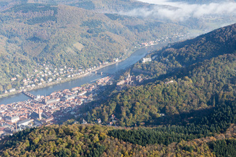 Altstadt, Alte Brücke über den Neckar, Schloß im Ortsteil Kernaltstadt in Heidelberg im Bundesland Baden-Württemberg, Deutschland