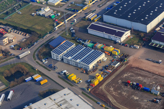 Horstring mit WWV Wärmeverwertung GmbH & Co. KG im Ortsteil Minderslachen in Kandel im Bundesland Rheinland-Pfalz, Deutschland