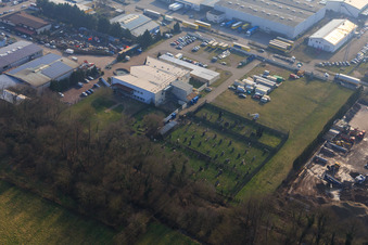 Horstring mit Paintball Area Kandel - Paintball spielen in Kandel und PLAY POINT Spielhalle im Ortsteil Minderslachen im Bundesland Rheinland-Pfalz, Deutschland