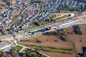 Abgesoffene und mit Beton verfüllte Tunnelbaustelle zum Neubau der ICE Strecke Karlsruhe-Offenburg im Streckennetz der Deutschen Bahn in Rastatt im Ortsteil Niederbühl im Bundesland Baden-Württemberg, Deutschland
