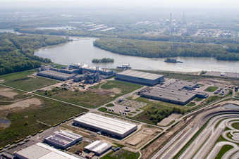 Industriegebiet Oberwald in Wörth am Rhein im Bundesland Rheinland-Pfalz, Deutschland