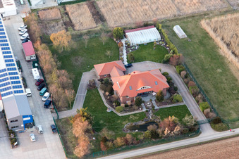 Ortsteil Niederhochstadt in Hochstadt im Bundesland Rheinland-Pfalz, Deutschland von einer Drohne aus