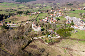 Épinac im Bundesland Saône-et-Loire, Frankreich aus der Luft