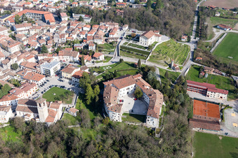 Palais des Palazzo della Magnifica Thadea in Spilimbergo in Friuli-Venezia Giulia im Bundesland Pordenone, Italien