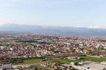 Luftaufnahme von Basaldella im Bundesland Friaul-Julisch Venetien, Italien