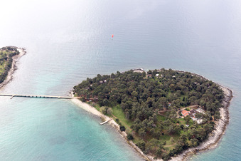 Schrägluftbild von Anita im Bundesland Gespanschaft Istrien, Kroatien