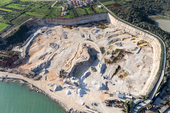 Antenal im Bundesland Gespanschaft Istrien, Kroatien von oben