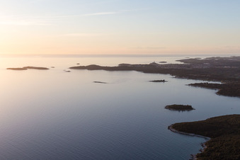 Rovinj im Bundesland Gespanschaft Istrien, Kroatien aus der Luft betrachtet