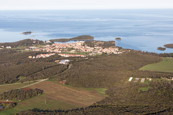 Flengi im Bundesland Gespanschaft Istrien, Kroatien vom Flugzeug aus