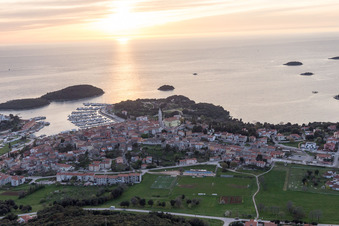 Vrsar im Bundesland Gespanschaft Istrien, Kroatien aus der Luft