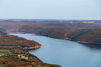 Vrsar im Bundesland Gespanschaft Istrien, Kroatien von der Drohne aus gesehen