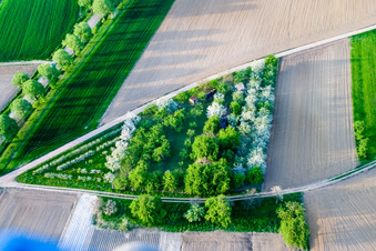 Surbourg im Bundesland Bas-Rhin, Frankreich von einer Drohne aus