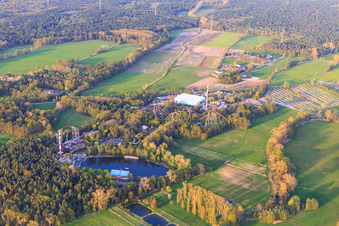 Holiday-Park im Frühjahr in Haßloch im Bundesland Rheinland-Pfalz, Deutschland