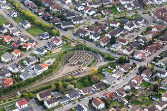 Hochstetten, Endhaltestelle der S-Bahn in Linkenheim-Hochstetten im Bundesland Baden-Württemberg, Deutschland