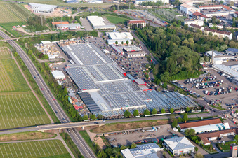 Gillet Baumarkt in Landau in der Pfalz im Bundesland Rheinland-Pfalz, Deutschland