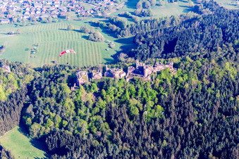 Luftaufnahme von Dahn, Ruine Altdahn im Bundesland Rheinland-Pfalz, Deutschland