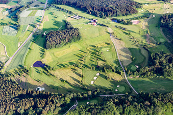 Gelände des Golfplatz des Golfclub Mudau e.V. in Mudau im Ortsteil Untermudau im Bundesland Baden-Württemberg, Deutschland
