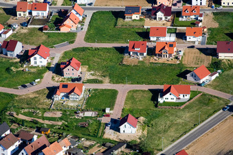 Luftaufnahme von Im Unterfeld im Ortsteil Schaidt in Wörth am Rhein im Bundesland Rheinland-Pfalz, Deutschland