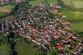 Ortsansicht aus Westen in Hahnheim im Bundesland Rheinland-Pfalz, Deutschland