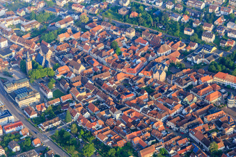 Marktstr in Bad Bergzabern im Bundesland Rheinland-Pfalz, Deutschland