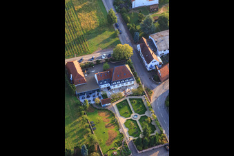 Luftaufnahme von Schlössl Oberotterbach im Bundesland Rheinland-Pfalz, Deutschland