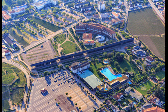 Gradierbau Saline am Wurstmarktplatz im Ortsteil Pfeffingen in Bad Dürkheim im Bundesland Rheinland-Pfalz, Deutschland