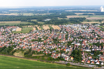 Ortsteil Heiligenstein in Römerberg im Bundesland Rheinland-Pfalz, Deutschland aus der Vogelperspektive