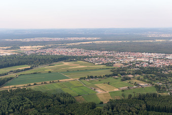 Ortsteil Graben in Graben-Neudorf im Bundesland Baden-Württemberg, Deutschland von der Drohne aus gesehen