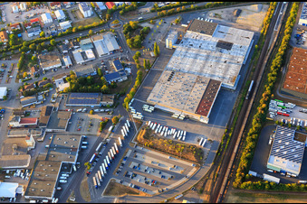 Industriegebiet mit Edeka Handelsgesellschaft Südwest mbH - Zentrallager in Heddesheim im Bundesland Baden-Württemberg, Deutschland