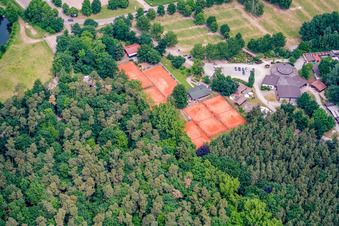 Schrägluftbild von Tennisclub Rülzheim im Bundesland Rheinland-Pfalz, Deutschland