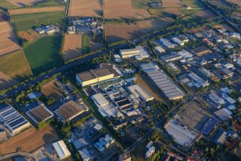 Industriegebiet an der A5 mit TLB - UNILEVER in Heppenheim im Bundesland Hessen, Deutschland