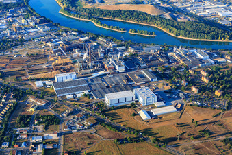 ZEWA  ZELLSTOFFFABRIK WALDHOF im Ortsteil Sandhofen in Mannheim im Bundesland Baden-Württemberg, Deutschland