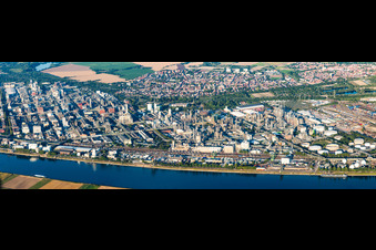 Ludwigshafen am Rhein, BASF im Bundesland Rheinland-Pfalz, Deutschland
