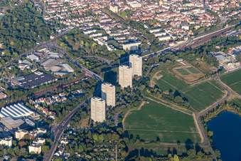 Ortsteil Oppau in Ludwigshafen am Rhein im Bundesland Rheinland-Pfalz, Deutschland aus der Luft