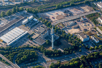 DHL Lager und Postbank im Ortsteil Mundenheim in Ludwigshafen am Rhein im Bundesland Rheinland-Pfalz, Deutschland
