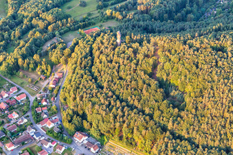 Kriemhildenstein im Ortsteil Gossersweiler in Gossersweiler-Stein im Bundesland Rheinland-Pfalz, Deutschland