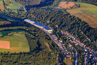 Industriegebiet W mit Weidler Speditions GmbH im Ortsteil Thalfröschen in Thaleischweiler-Fröschen im Bundesland Rheinland-Pfalz, Deutschland