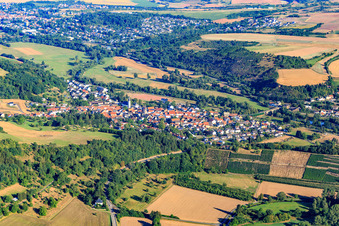 Ortansicht im Nahetal aus Süden in Staudernheim im Bundesland Rheinland-Pfalz, Deutschland
