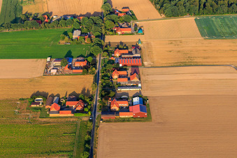 Sechs Höfe an der Helmstr in Ebstorf im Bundesland Niedersachsen, Deutschland