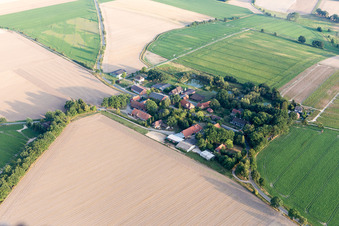 Luftbild von Addensthorpe im Ortsteil Addenstorf in Jelmstorf im Bundesland Niedersachsen, Deutschland