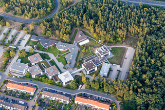 Schrägluftbild von Campus- Gebäude der Werum Software & Systems AG und Werum IT Solutions GmbH in Lüneburg im Ortsteil Lüne-Moorfeld im Bundesland Niedersachsen, Deutschland
