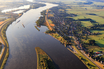 Bunthäuser Spitze in der Elbe im Ortsteil Wilhelmsburg in Hamburg, Deutschland