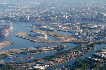 Kreuzfahrtschiffhafen im Ortsteil Steinwerder in Hamburg, Deutschland