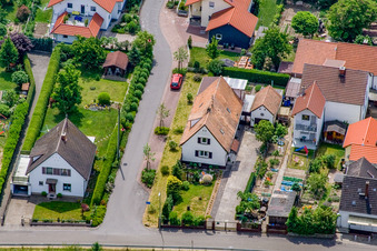 Luftaufnahme von Am Schützenpl in Barbelroth im Bundesland Rheinland-Pfalz, Deutschland