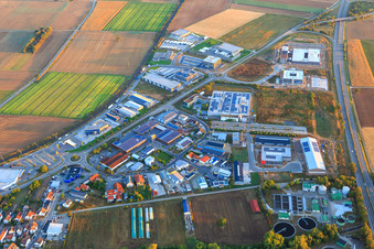 Industriegebiet Nordring und Im Speyerer Tal mit Markthalle 5, Resinnovation GmbH, Kardex Software GmbH, ITK Engineering GmbH und DBK David + Baader GmbH in Rülzheim im Bundesland Rheinland-Pfalz, Deutschland